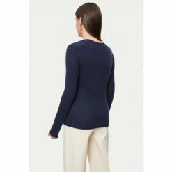 Jigsaw store -Jigsaw store unnamed file 219