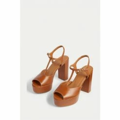 Jigsaw store -Jigsaw store unnamed file 2267