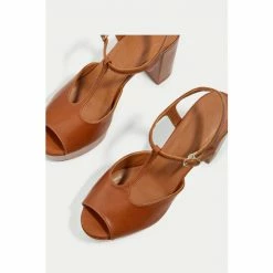 Jigsaw T Bar Platform Leather Sandals Red -Jigsaw store unnamed file 2269