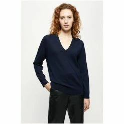 Jigsaw Merino V-Neck Black Slouchy Jumper -Jigsaw store unnamed file 6